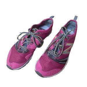 New Balance Minimus Hot Pink Shoes